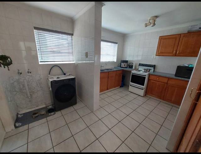 3 BEDROOM SIMPLEX FOR SALE IN VANDERBIJLPARK CE 3
